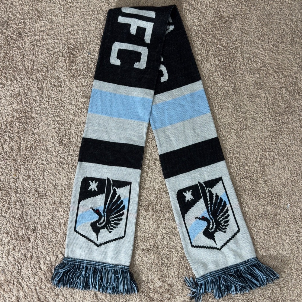 3381 | Ruffneck Minnesota United FC MNUFC Soccer Scarf Black Blue MLS Loons